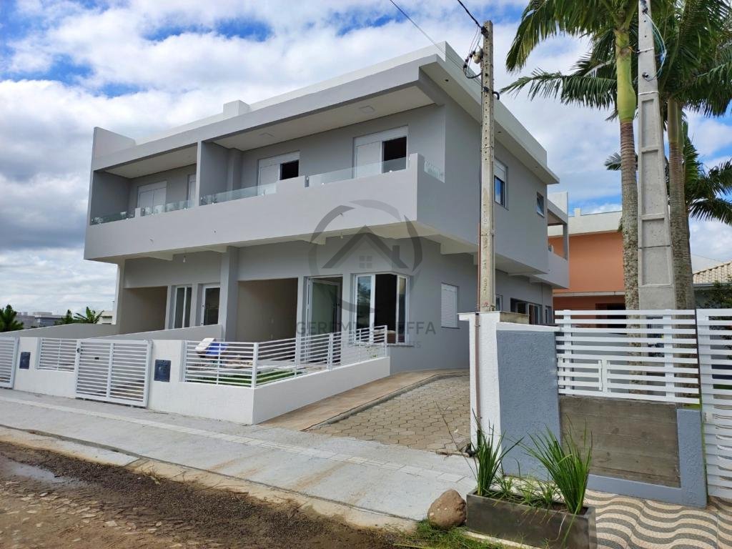 Sobrado 02 Dorm