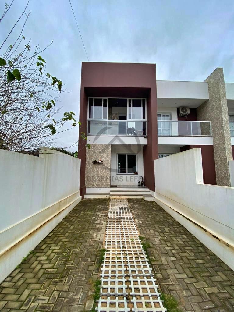 Sobrado 02 Dorm